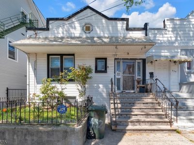 Property at 452 N 11Th St, Newark, NJ