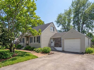 46 Lancaster Ln