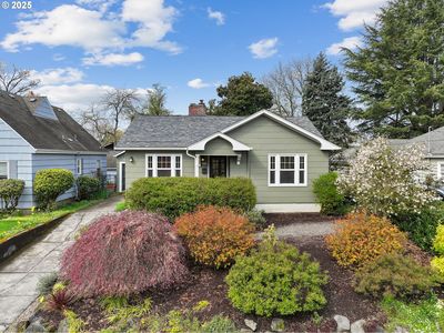 6625 SE Cesar E Chavez Blvd