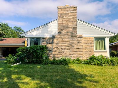 1247 Oakmont Ave