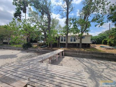 8544 Lago Vista Dr