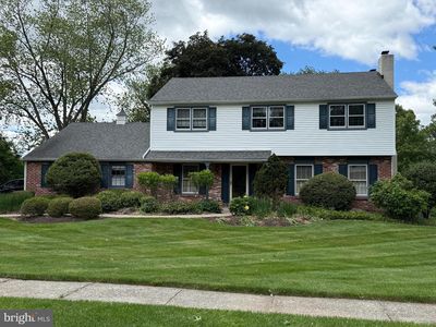 1038 Hickory Dr