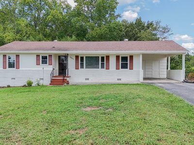 3803 Laird Ln