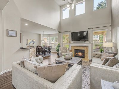 24718 Crystal Leaf Ln