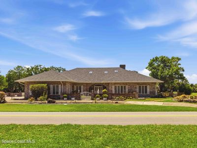 628 Pelican Bay Dr