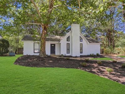 2081 Rose Garden Cv
