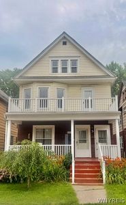 25 Dismonda St