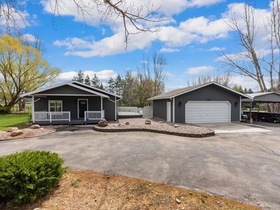 156 Apple Valley Way