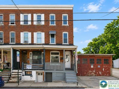 428 Street N Church St