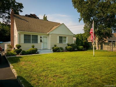 60 Hubbard Avenue