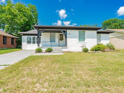 1237 E Pentagon Pkwy