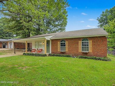 5788 Natchez Dr