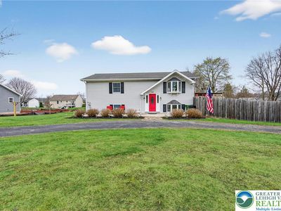 Property at 1360 Stag Dr, Auburn, PA