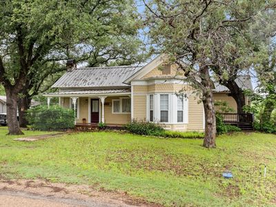 Property at 303 E McLain, Iredell, TX