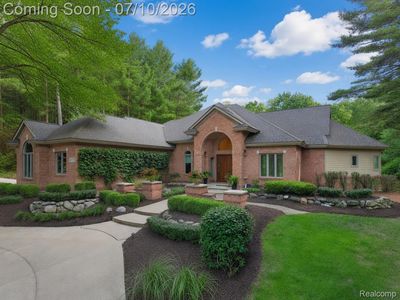12172 Woodline Dr