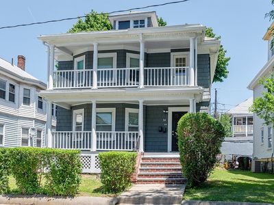 54 Floyd St