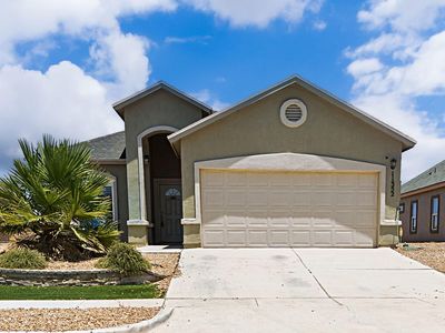 11352 Santa Barbara Dr