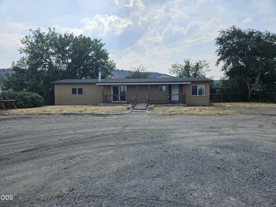 1223 NW Madras Hwy