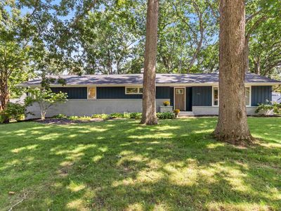 6742 Squire Ln