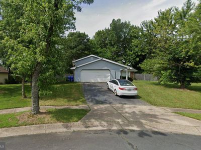 5614 Daniel Cir