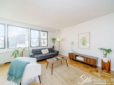 201 E 21st St APT 9L