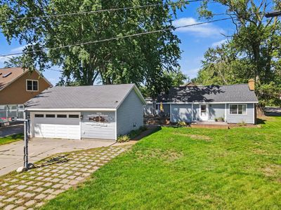 66 Lakeview Ave
