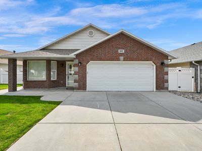 1661 N 865 W