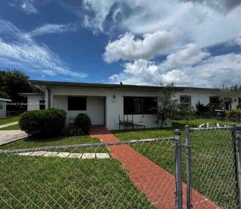 737 NW 6th St