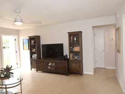 5945 21st St N APT 5