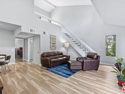 8221 Langdon Ave Unit 201