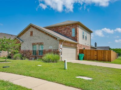 1800 Silver Oaks Dr