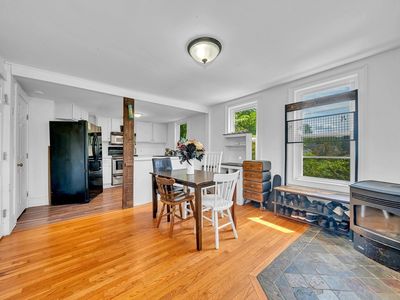 Property at 1687-1689 Main St, Concord, MA