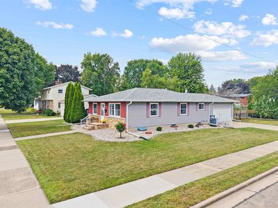 1324 Bismarck Ave