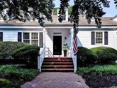 103 Dogleg Dr