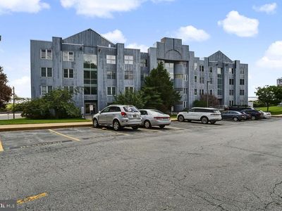 5215 Le Parc Dr APT 6