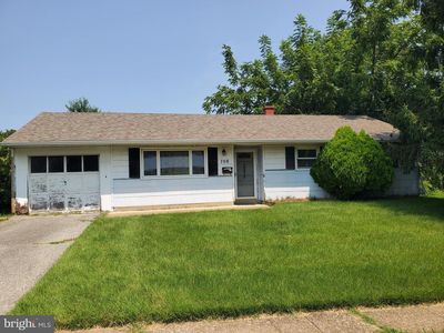 Property at 708 Donald Dr, Newark, DE