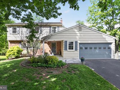 Property at 813 Mockingbird Ln, Audubon, PA