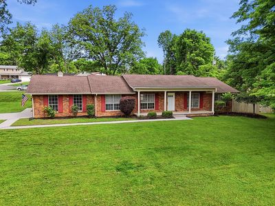 102 Ruskin Cir