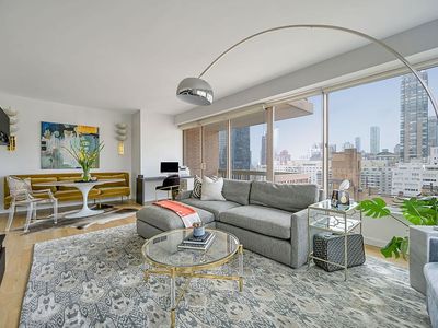 200 E 69th St APT 21C