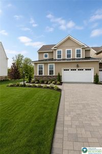 3686 Samantha Ln