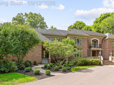 4966 Stoneleigh Rd