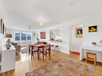 400 E 17th St APT 709