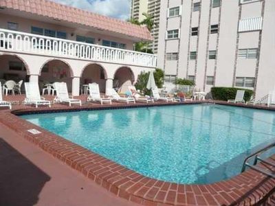 3181 S Ocean Dr APT 304