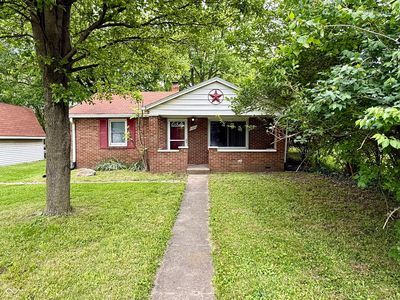 2323 N Leland Ave