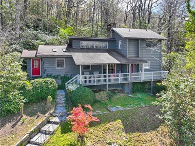 183 Lakeview Terrace