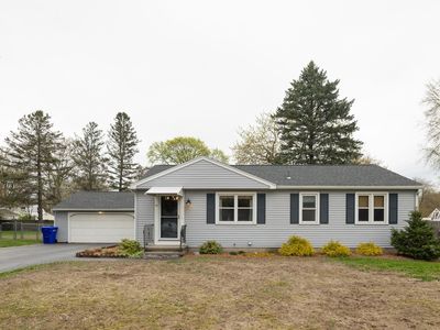 12 Lonran Dr