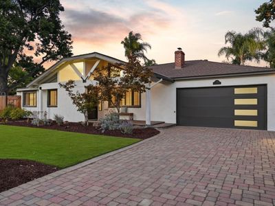900 Eden Ave