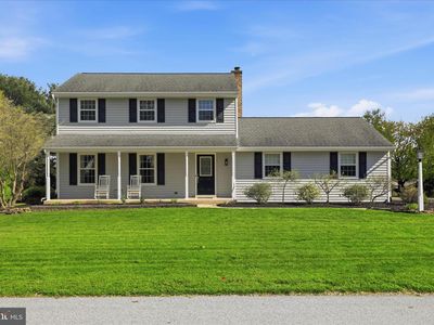 22 Hillcrest Dr