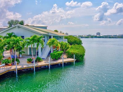 101 N Coral Ln