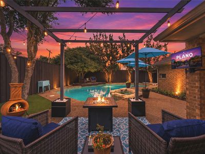 3716 Solarium Pl